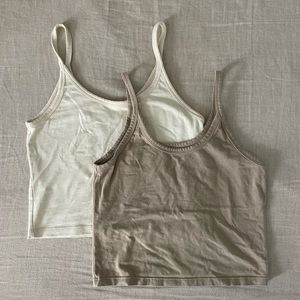 Two Arq tanks taupe cotton